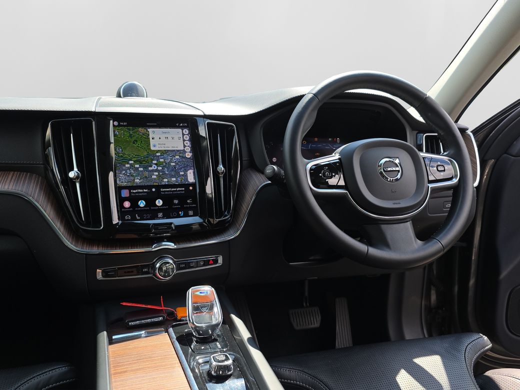 2023 Volvo XC60