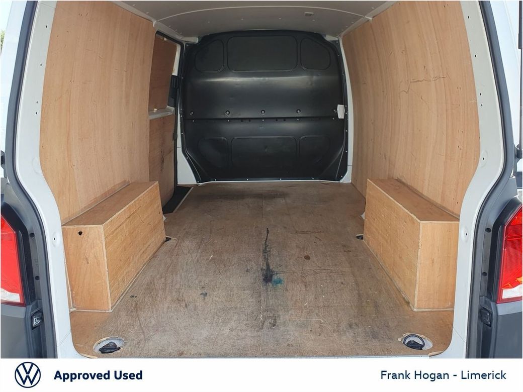 2023 Volkswagen Transporter