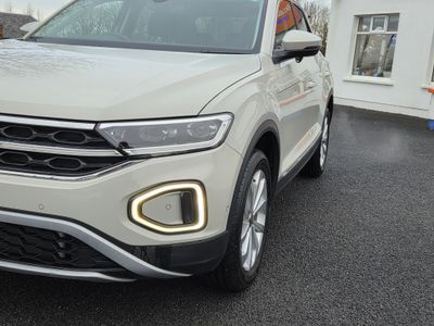 2023 Volkswagen T-Roc