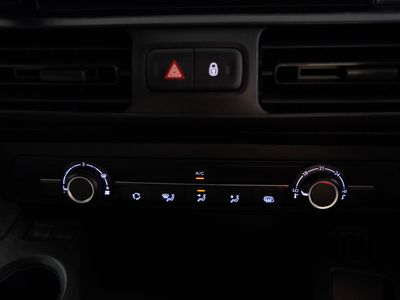 2024 Peugeot Partner