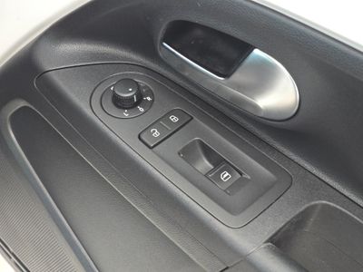 2015 Volkswagen up!