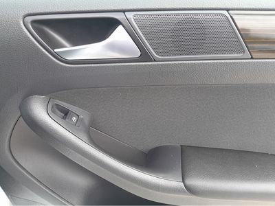 2016 Volkswagen Jetta