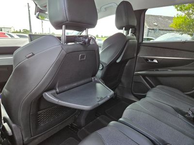 2022 Peugeot 5008
