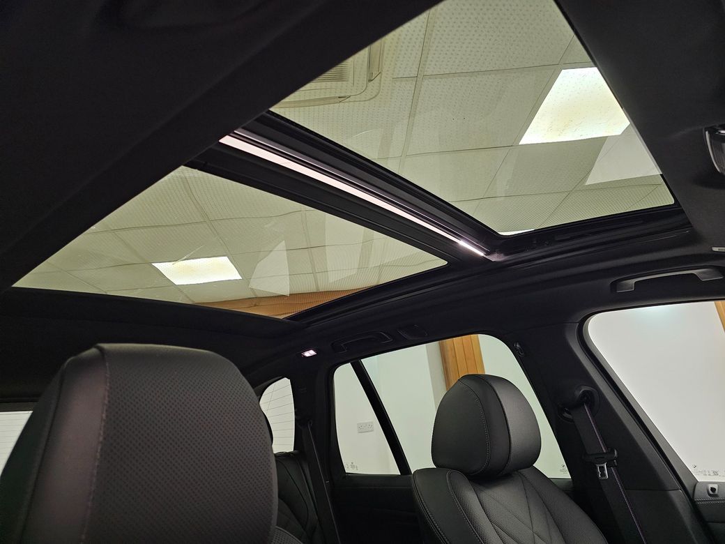 2025 BMW X5
