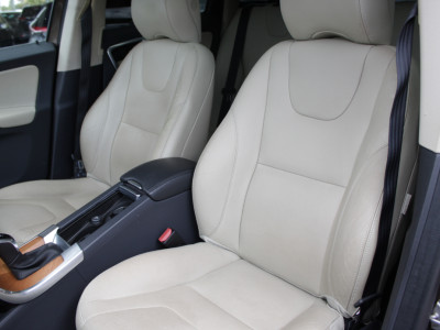 2017 Volvo XC60