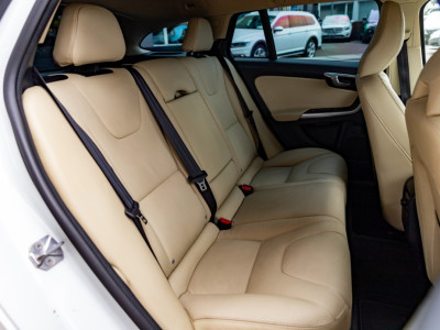2018 Volvo V60