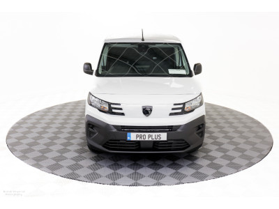 2025 Peugeot Partner