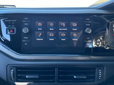 2018 Volkswagen Polo