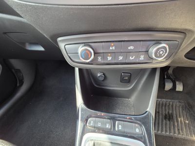 2022 Opel Crossland