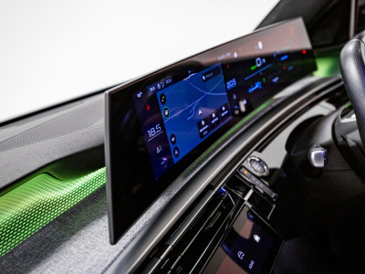 2025 Peugeot 5008