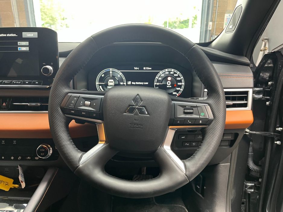 2024 Mitsubishi Outlander