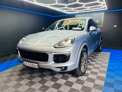 2018 Porsche Cayenne