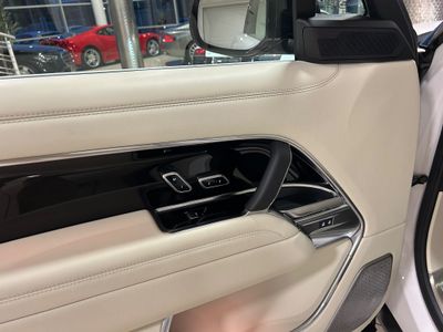 2025 Land Rover Range Rover