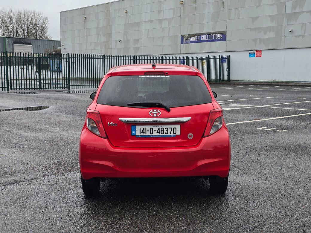 2014 Toyota Vitz
