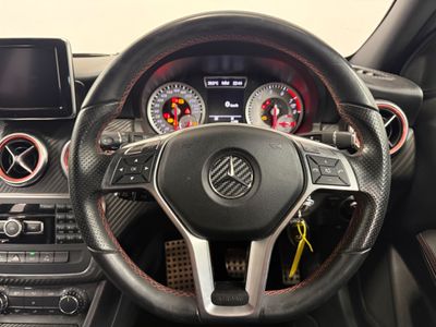 2013 Mercedes-Benz A 180