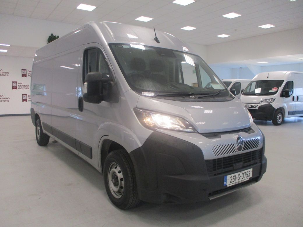 2025 Citroen Relay