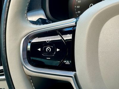 2021 Volvo S90