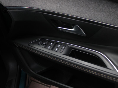 2021 Peugeot 5008