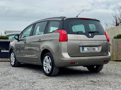 2015 Peugeot 5008