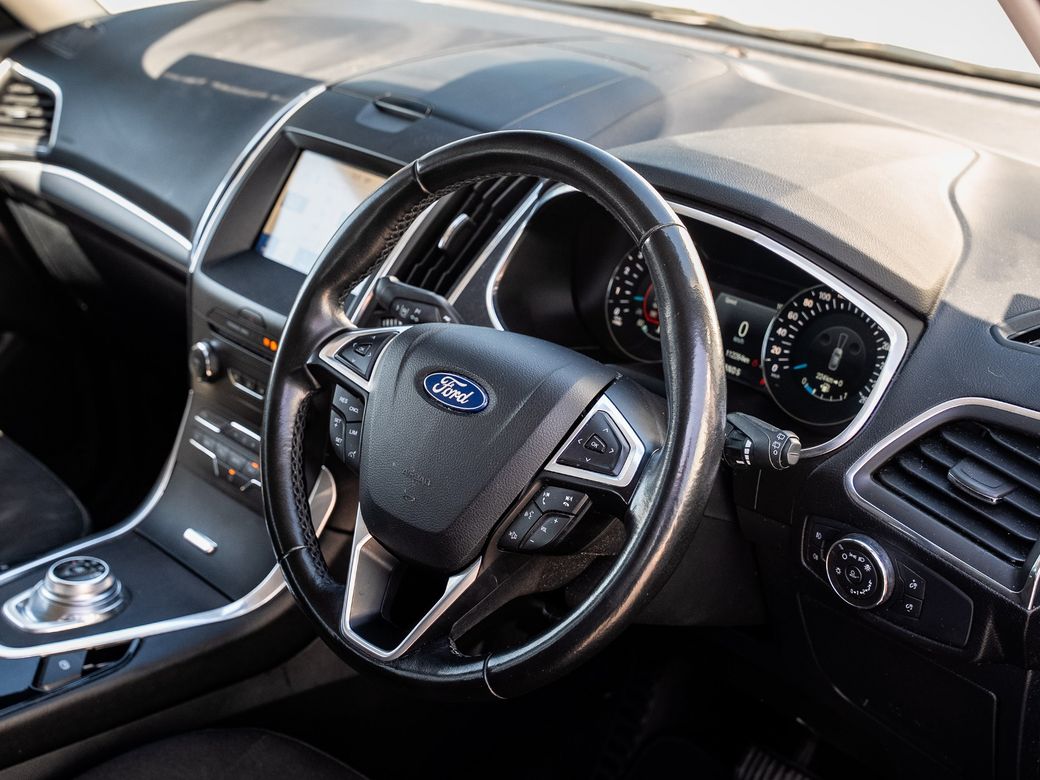 2021 Ford Galaxy
