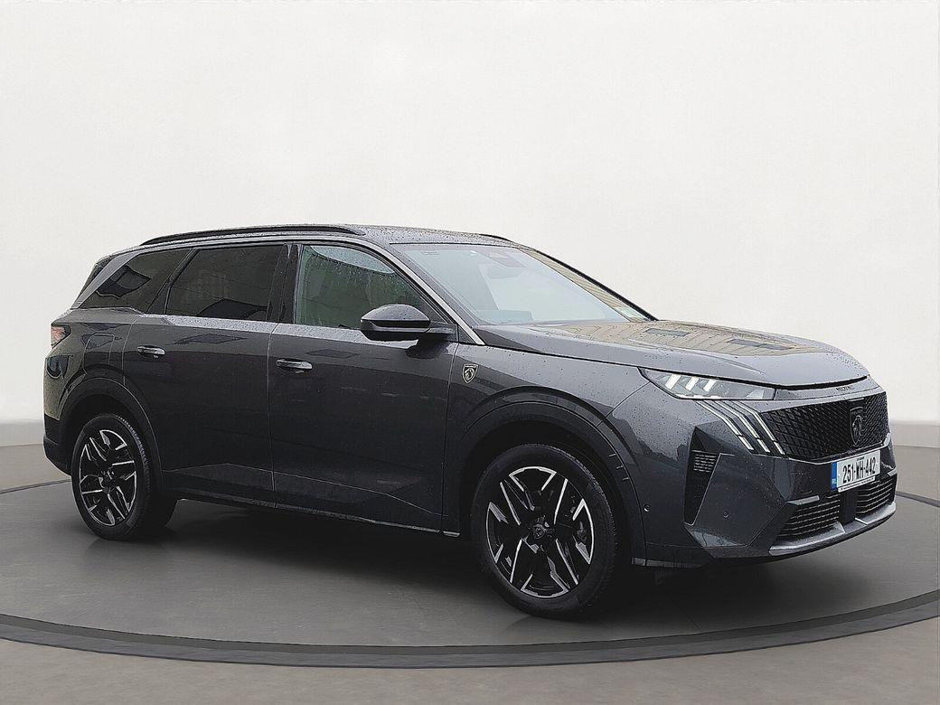2025 Peugeot 5008