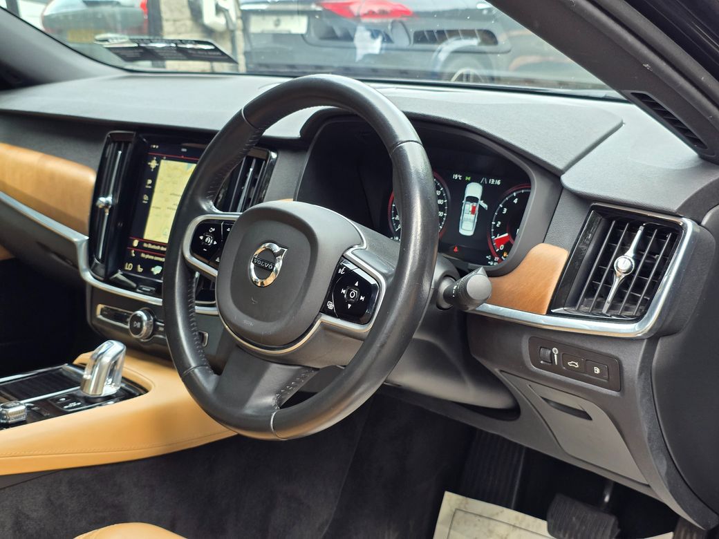 2019 Volvo S90