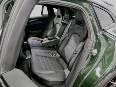 2025 Porsche Panamera
