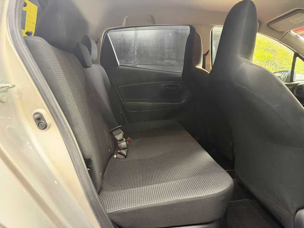 2017 Toyota Vitz