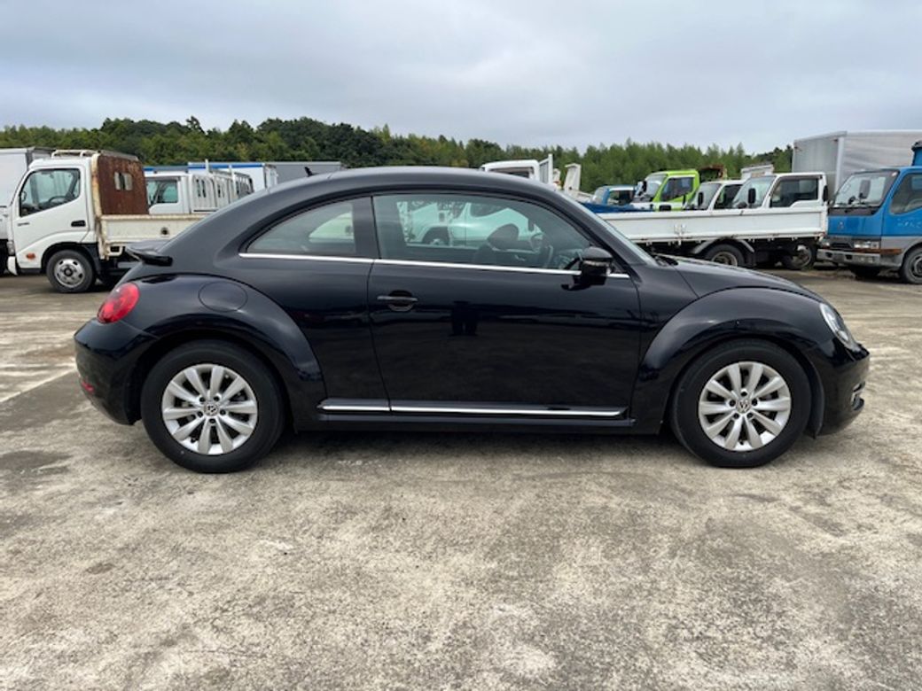 2013 Volkswagen Beetle