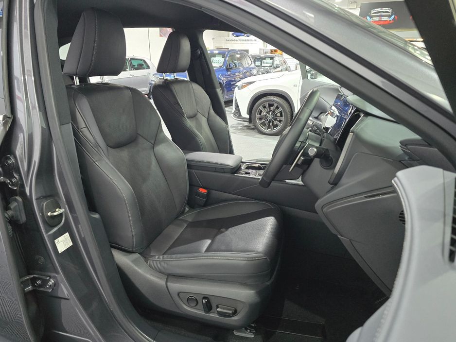 2023 Lexus RX450h+