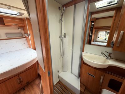 2015 HYMER  EXSIS- I EX 698 