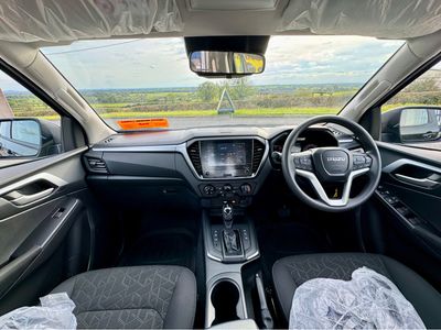 2025 Isuzu D-MAX