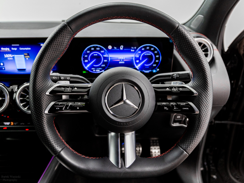 2025 Mercedes-Benz EQA