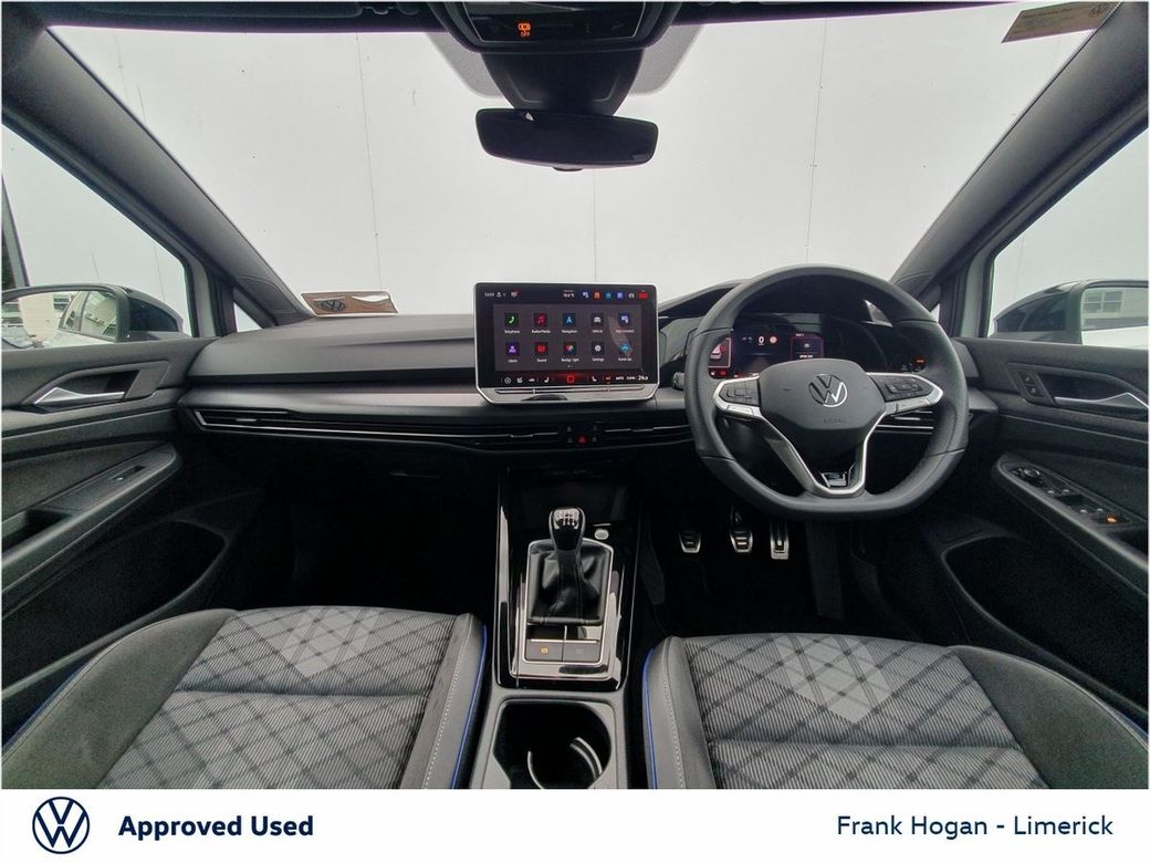 2025 Volkswagen Golf