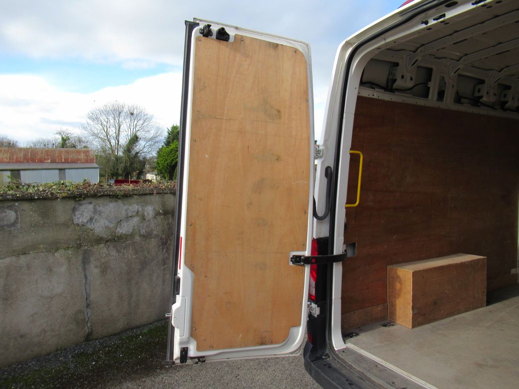 2023 Volkswagen Crafter