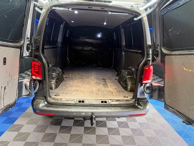 2020 Volkswagen Transporter