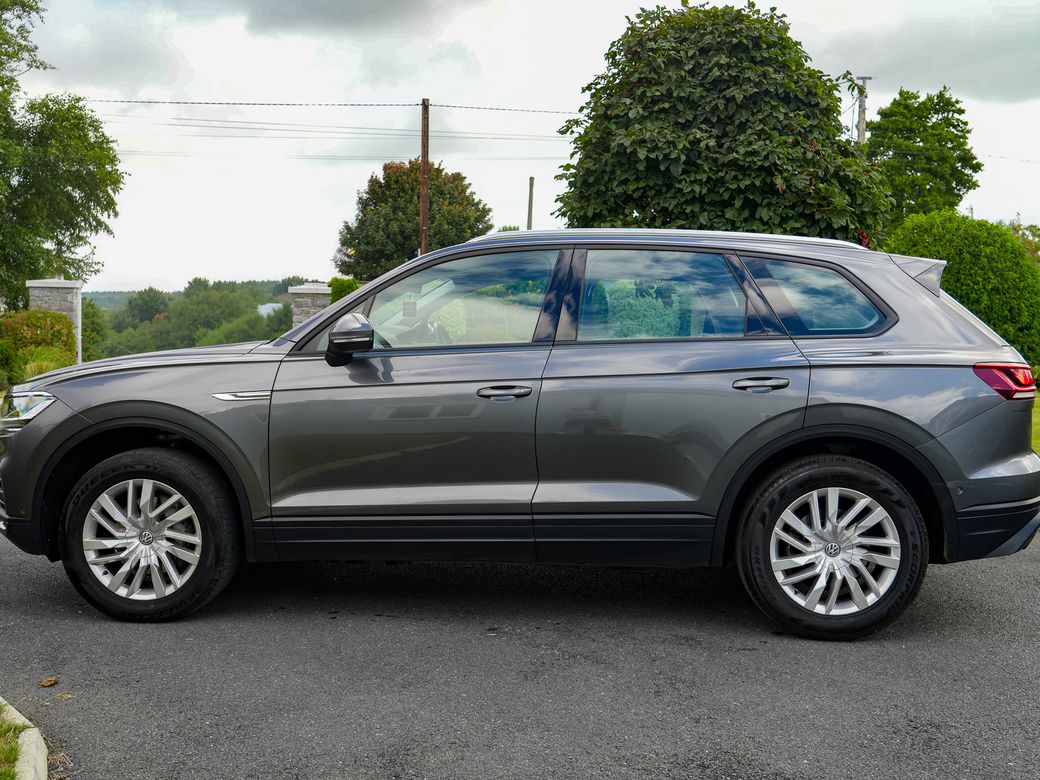 2020 Volkswagen Touareg