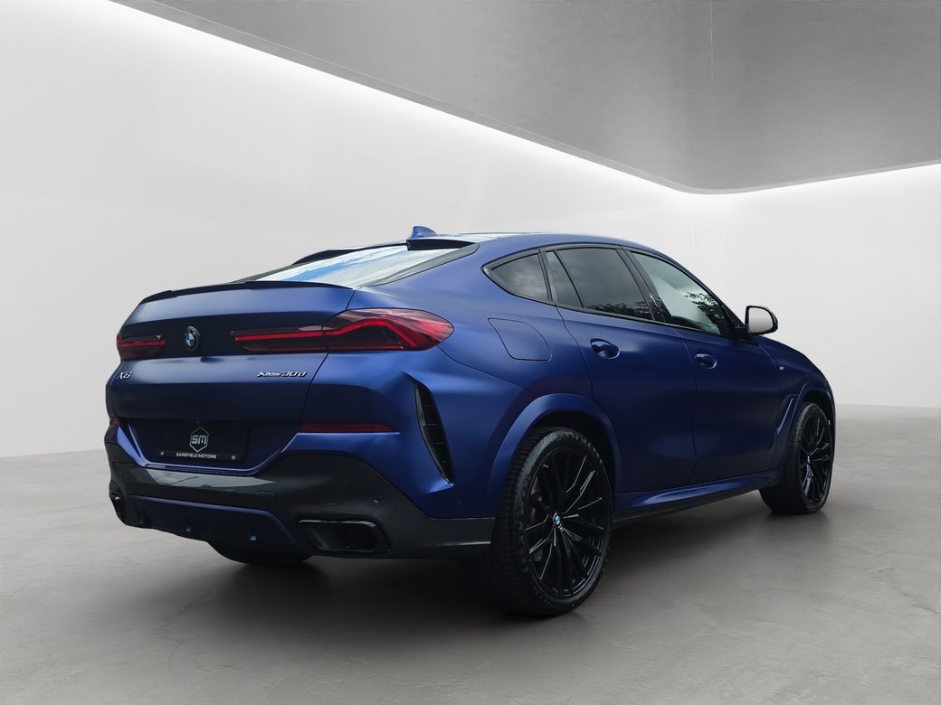 2022 BMW X6