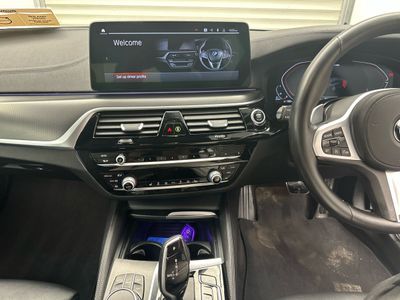 2021 BMW 5 Series