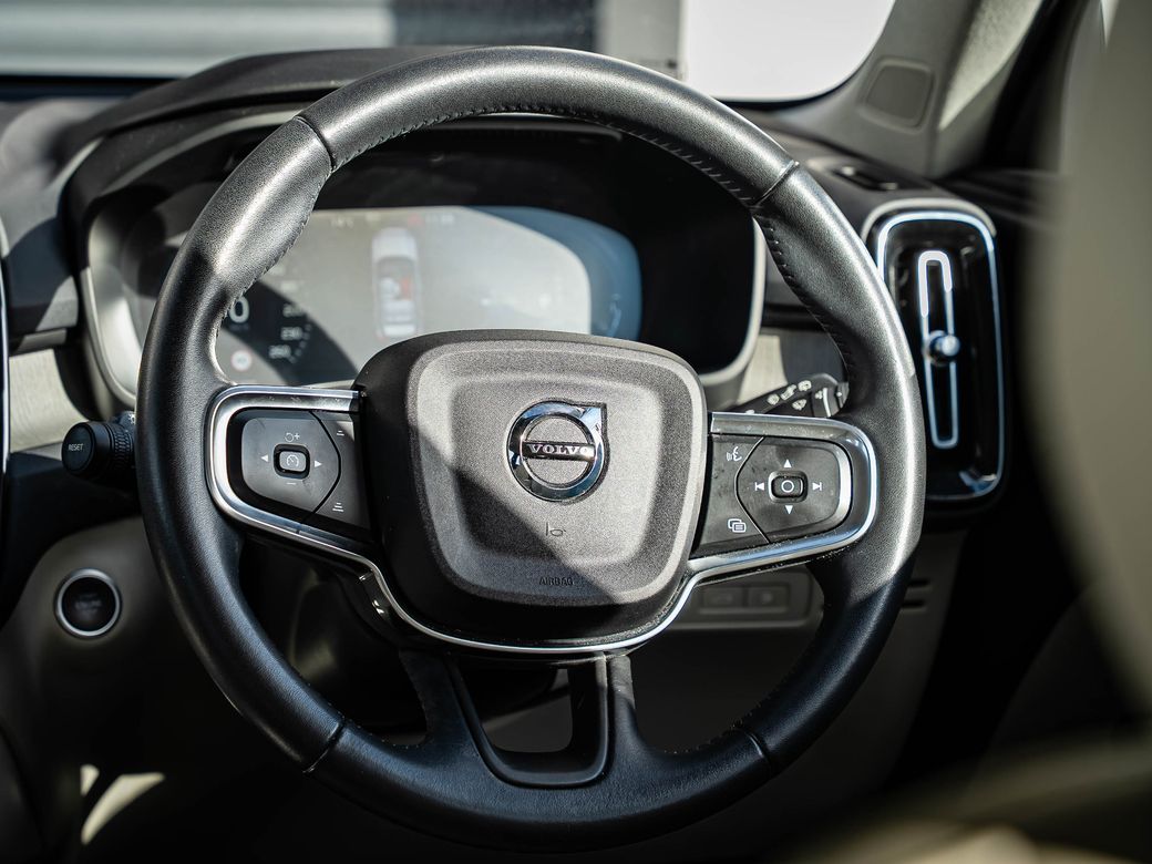 2021 Volvo XC40