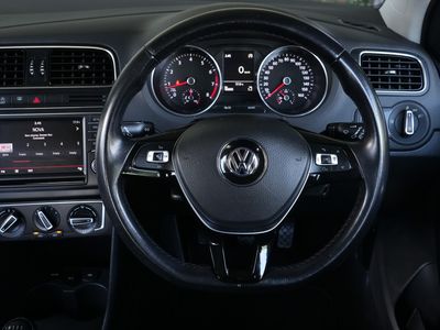 2015 Volkswagen Polo