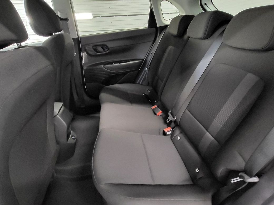 2025 Hyundai i20