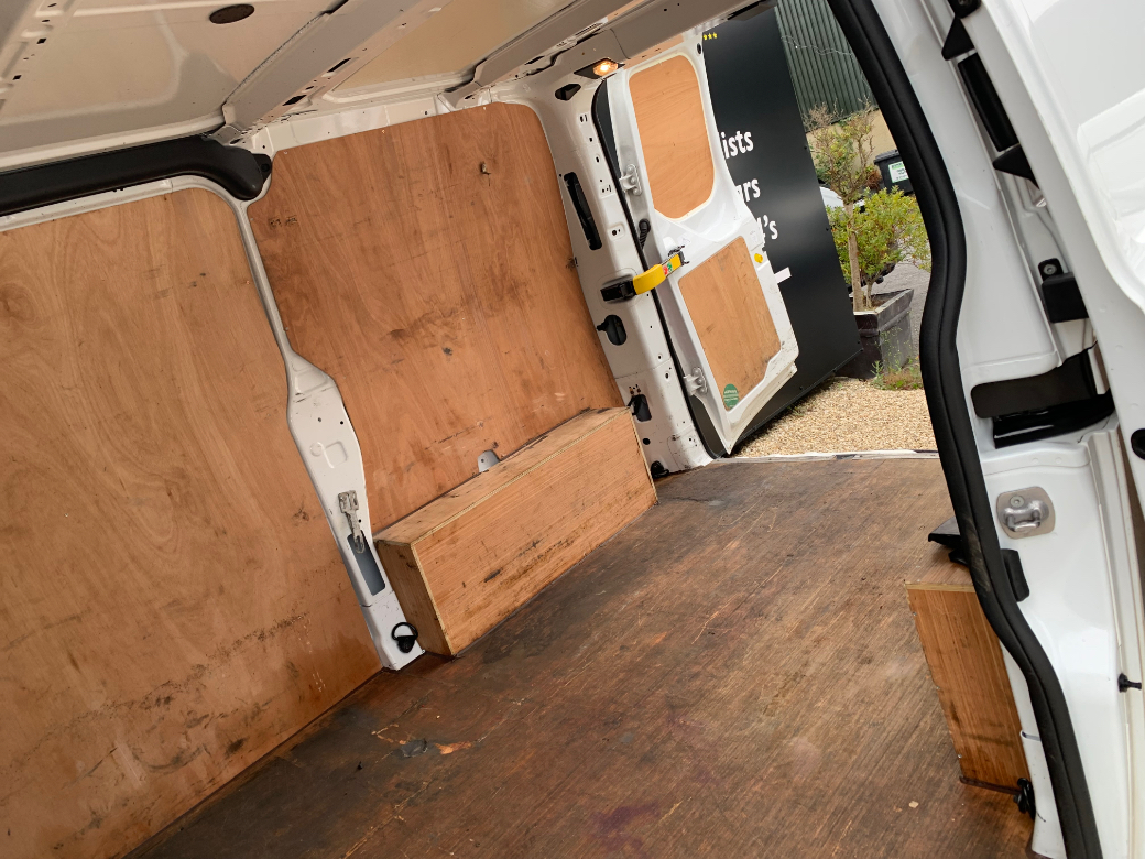 2023 Ford Transit Custom