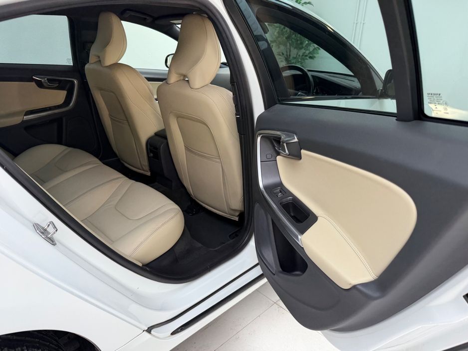2017 Volvo S60