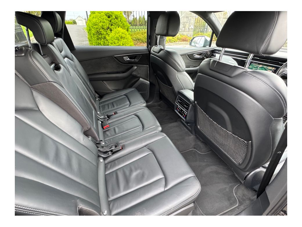 2021 Audi Q7