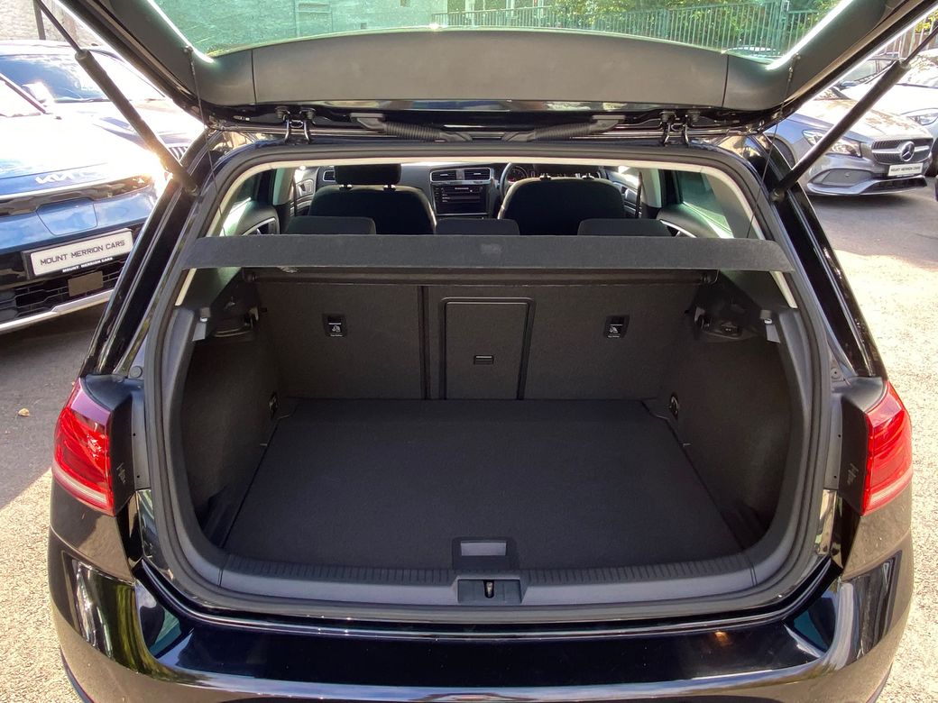 2017 Volkswagen Golf