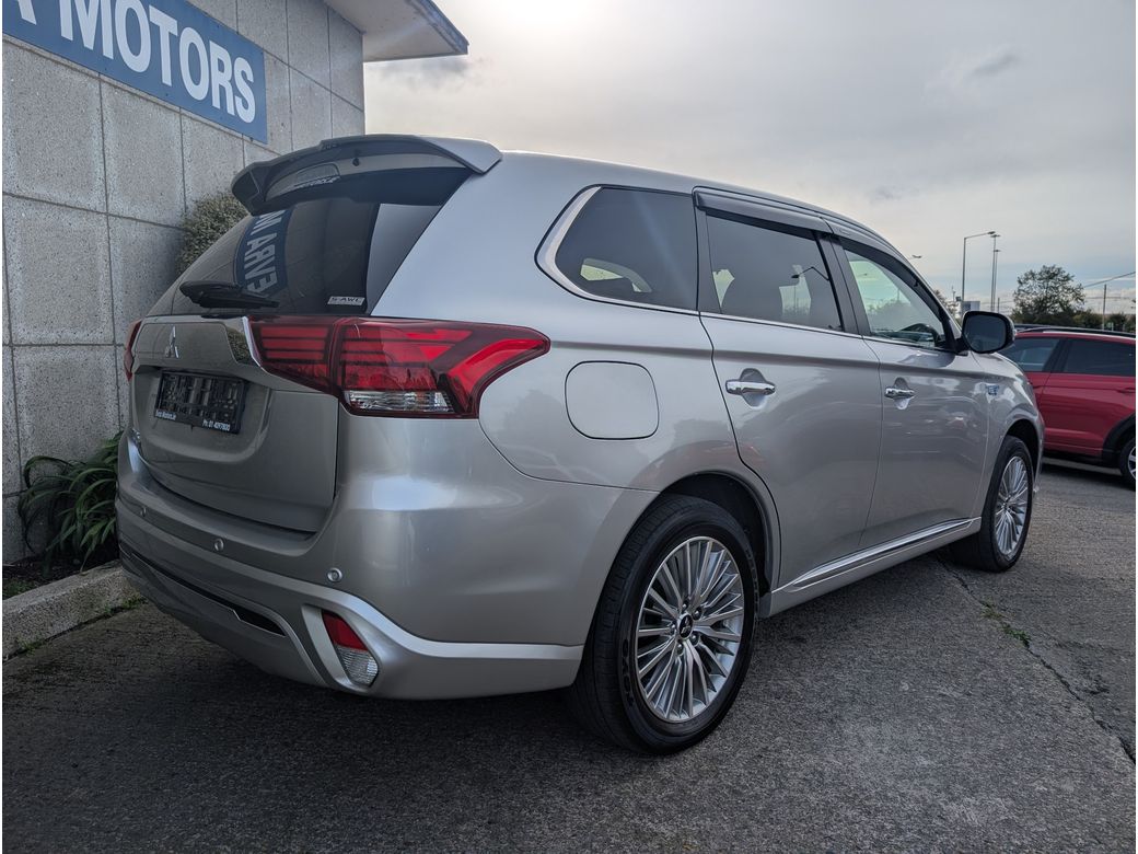 2021 Mitsubishi Outlander