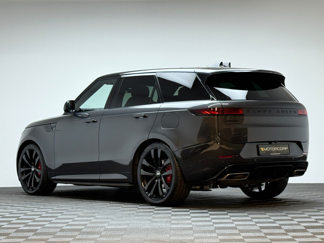 2025 Land Rover Range Rover Sport