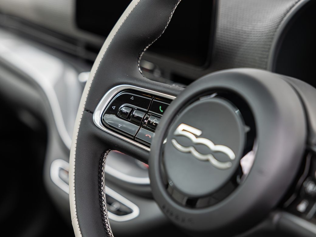 2025 Fiat 500