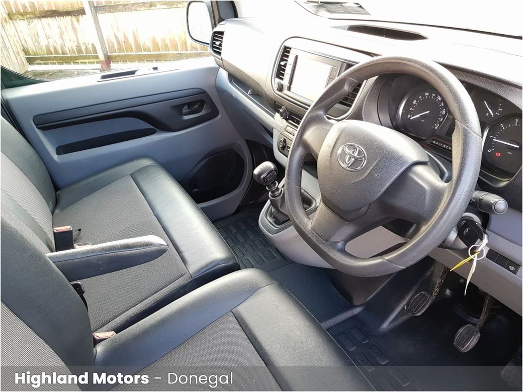 2021 Toyota Proace
